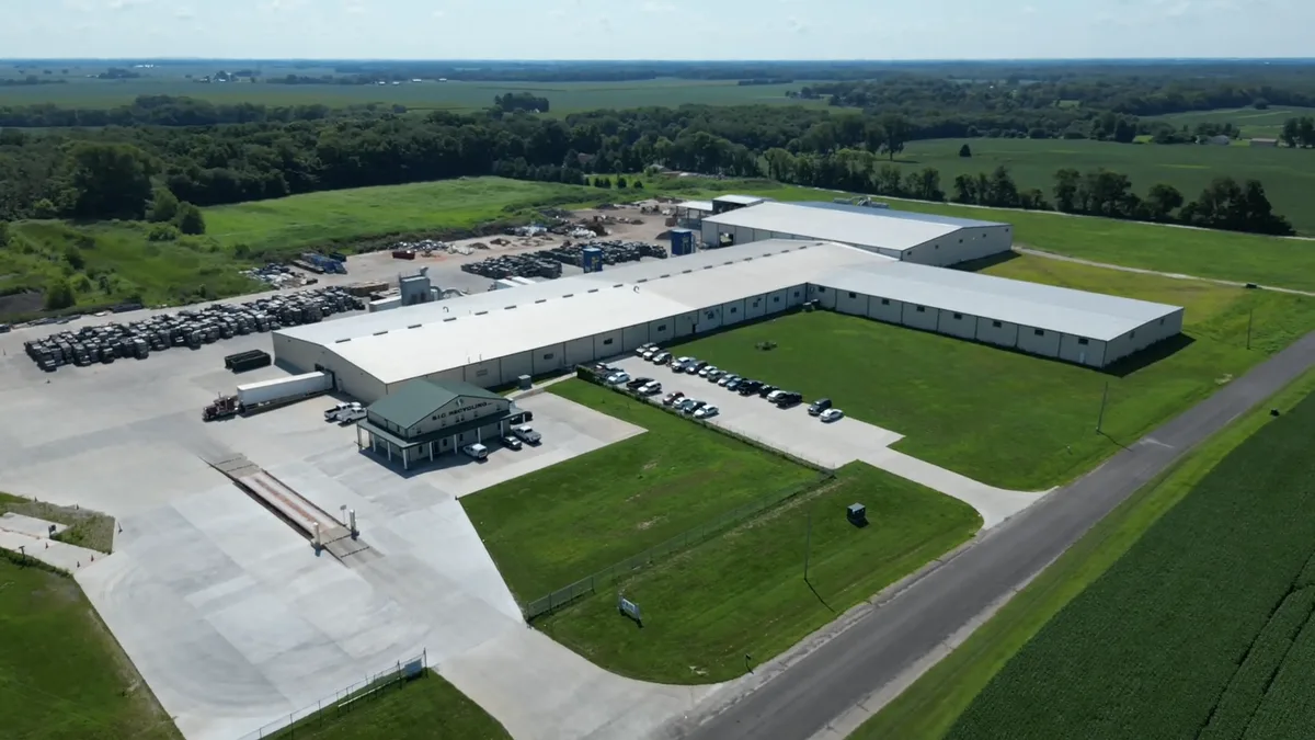Aerial view of the S.I.C. Recycling 150,000-square-foot processing facility in Riverton, Illinois