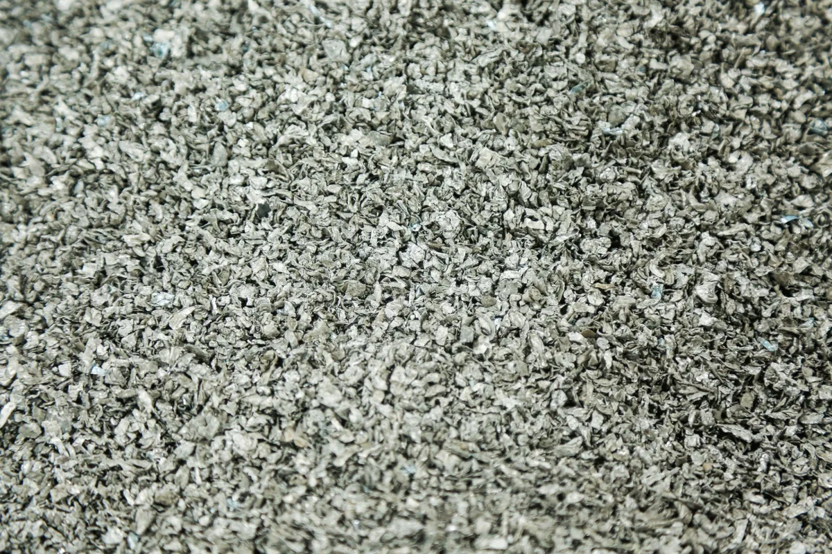 1100-series aluminum flake